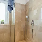 וילה Leonardo By פורץ