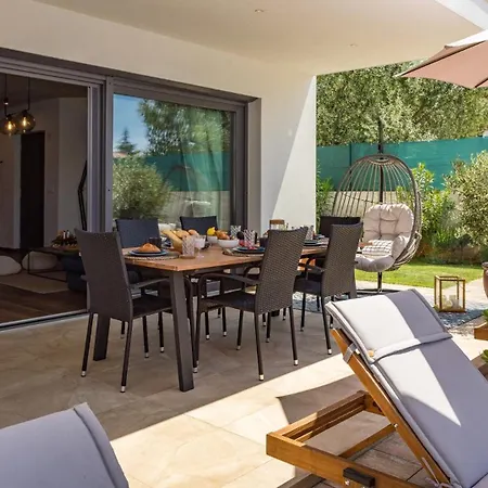 别墅 Leonardo By 波雷奇