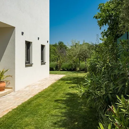 Leonardo By 别墅 波雷奇