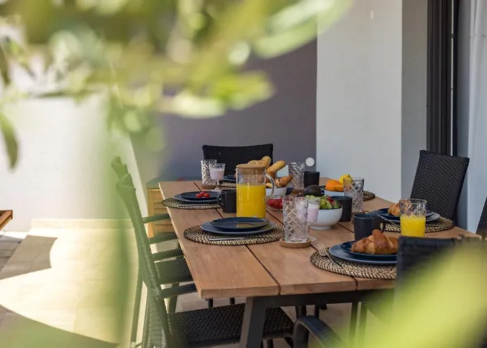 别墅 Leonardo By *